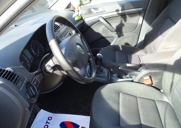 Skoda Octavia cena 9999 przebieg: 297000, rok produkcji 2009 z Katowice małe 254
